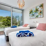 Apartament Front Line In The Edge With Sea Views *