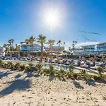 Front Line In The Edge With Sea Views Apartament Estepona